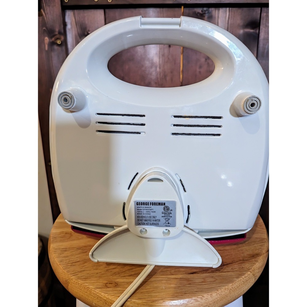 Vintage George Foreman Waffle Maker Nonstick GFW0036PT Pink Retro Kitchen Decor - Picture 12 of 13